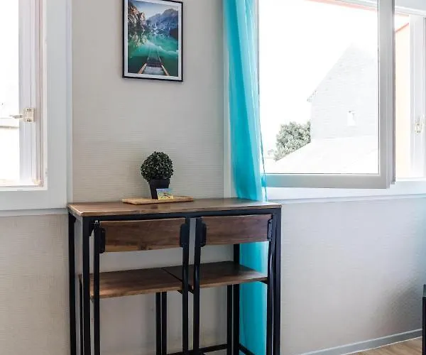 Le Debussy - Studio - Wifi Fibre- Centre Ville- Parking Tarbes