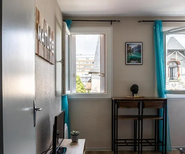 Le Debussy - Studio - Wifi Fibre- Centre Ville- Parking Apartment *