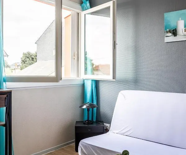 Le Debussy - Studio - Wifi Fibre- Centre Ville- Parking Apartment Tarbes