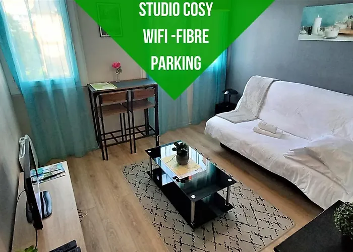 Le Debussy - Studio - Wifi Fibre- Centre Ville- Parking * Tarbes